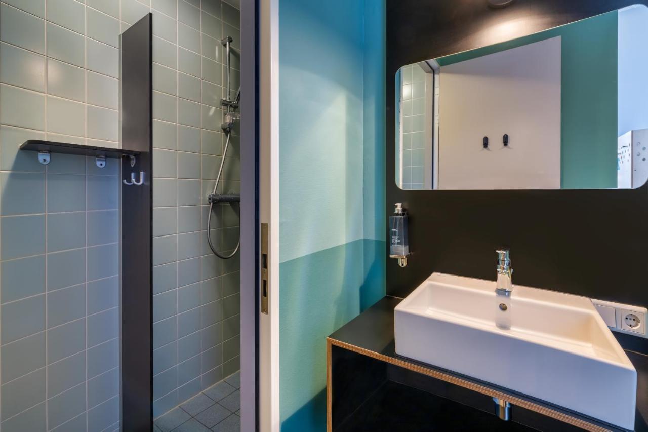 Bed in Gemengde Slaapzaal met 6-8 Bedden en Douche
